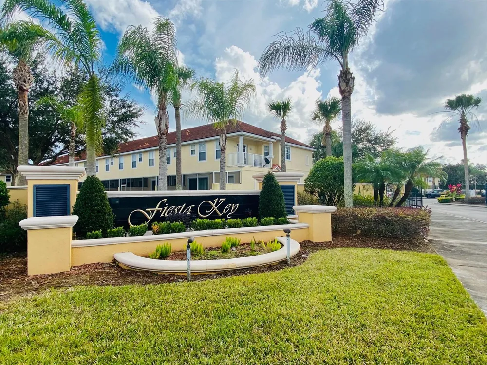 1194 S BEACH CIRCLE Kissimmee, FL 34746