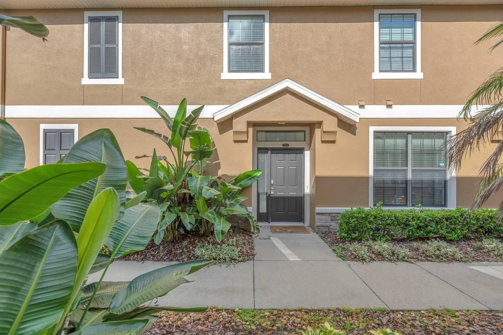 5521 KINGLETHILL DRIVE Lithia, FL 33547