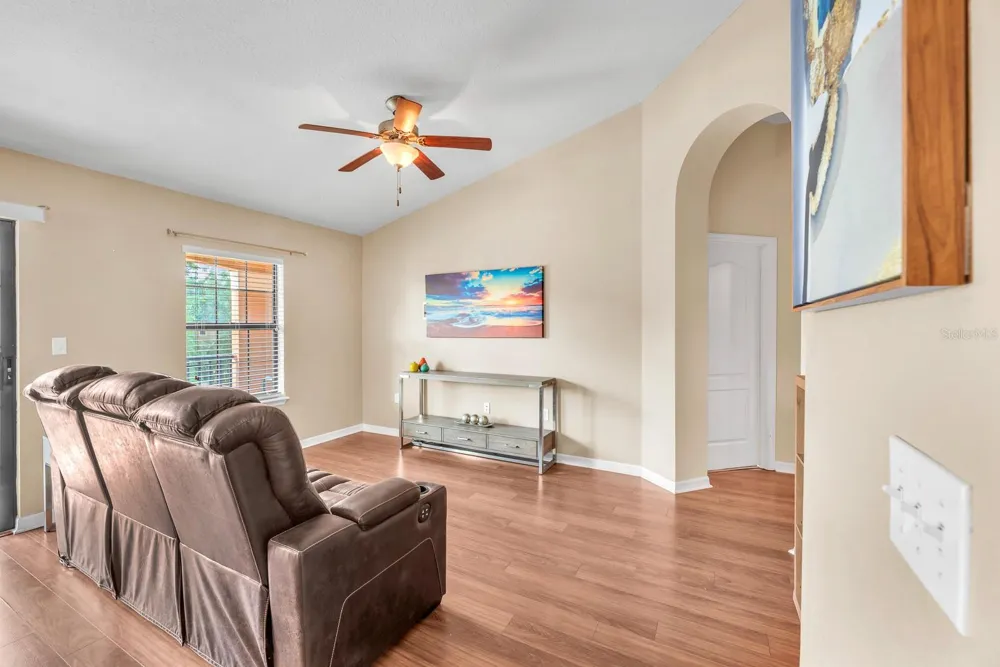 5521 KINGLETHILL DRIVE Lithia, FL 33547