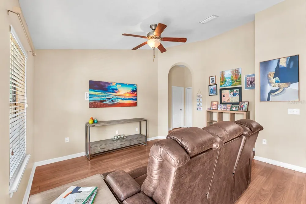 5521 KINGLETHILL DRIVE Lithia, FL 33547