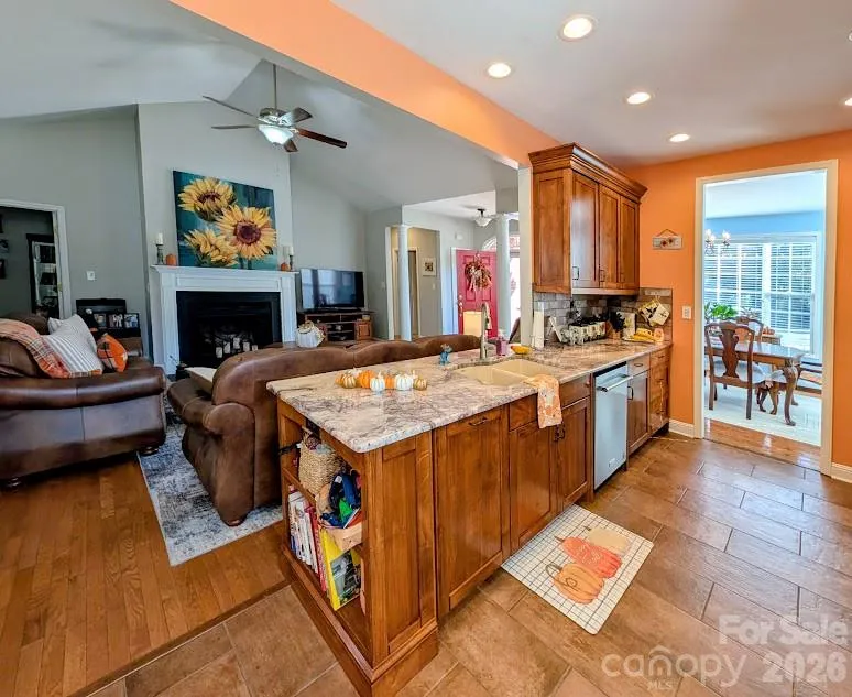 103 Henrys Glen Drive Morganton, NC 28655