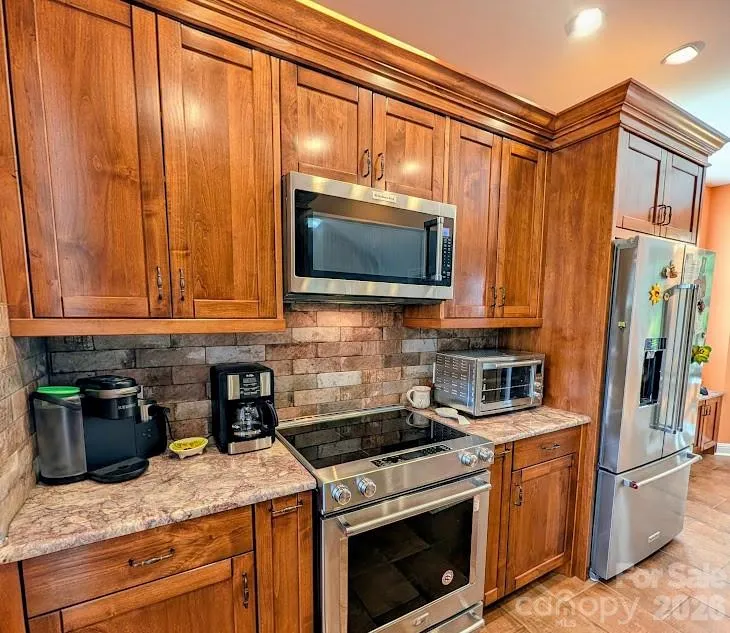 103 Henrys Glen Drive Morganton, NC 28655