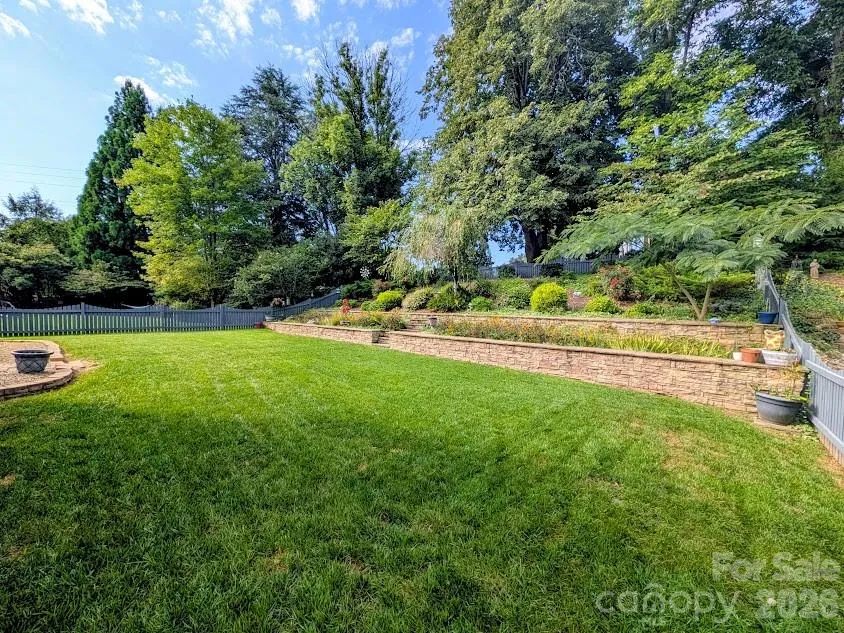 103 Henrys Glen Drive Morganton, NC 28655