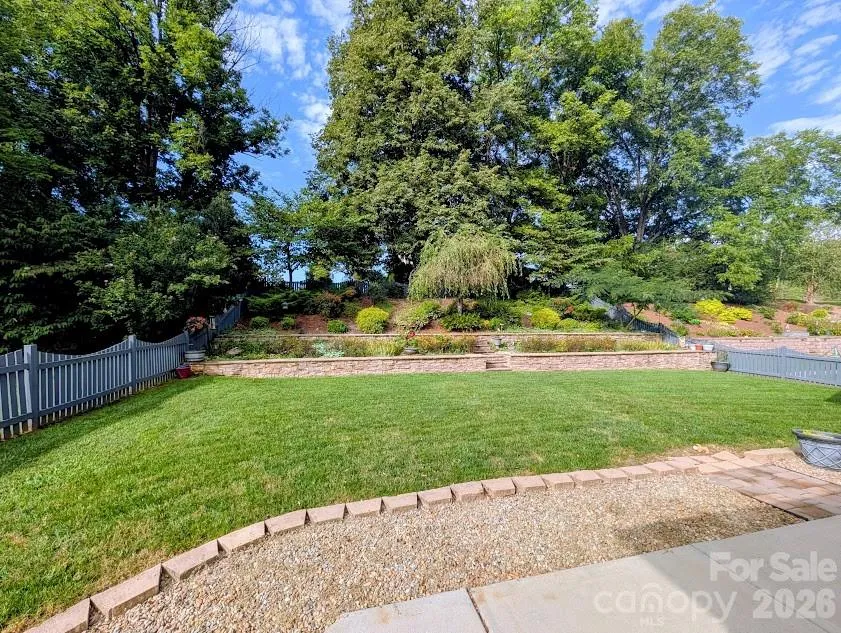 103 Henrys Glen Drive Morganton, NC 28655