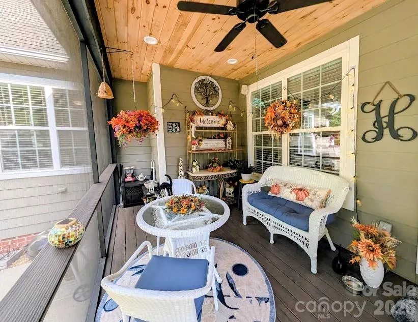 103 Henrys Glen Drive Morganton, NC 28655