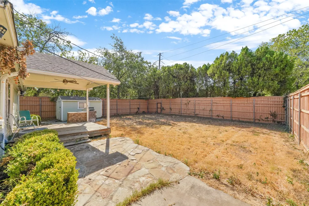 4802 W Mockingbird Lane Dallas, TX 75209