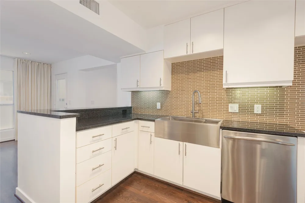 4122 Travis Street #10 Dallas, TX 75204