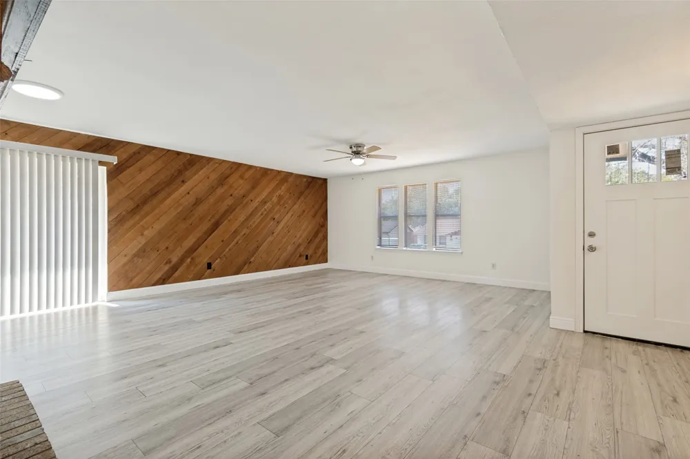 3726 Lancelot Place Garland, TX 75043