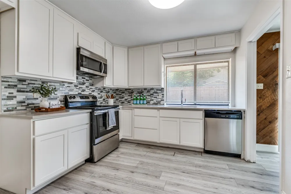 3726 Lancelot Place Garland, TX 75043