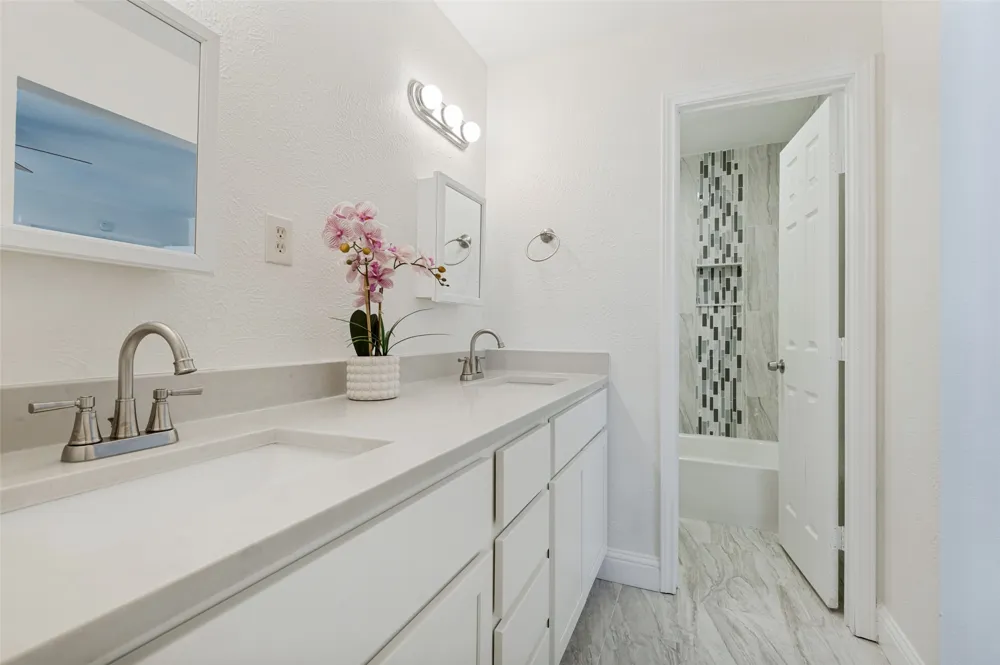 3726 Lancelot Place Garland, TX 75043