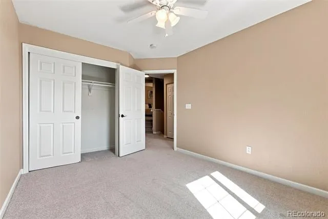 10046 Strathfield Lane Littleton, CO 80126