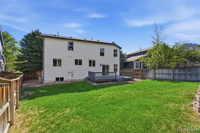 10046 Strathfield Lane Littleton, CO 80126