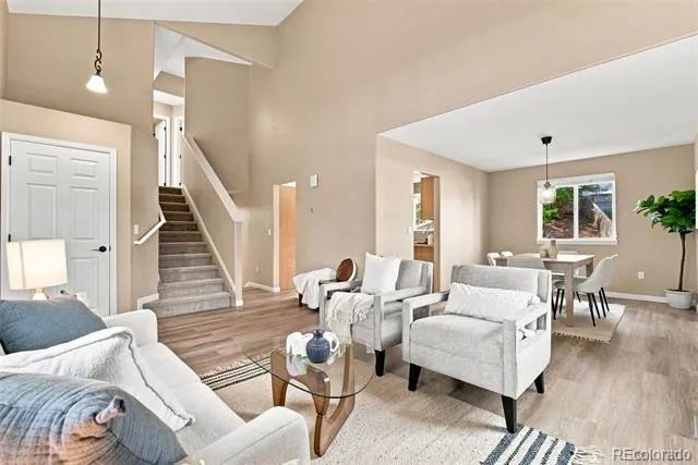 10046 Strathfield Lane Littleton, CO 80126