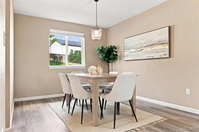 10046 Strathfield Lane Littleton, CO 80126