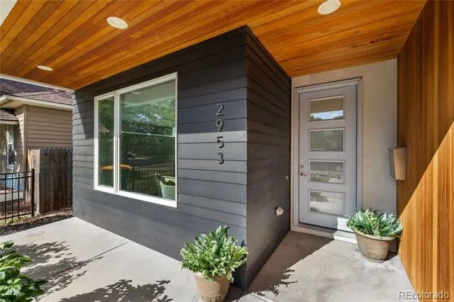 2953 S Delaware Street Englewood, CO 80110