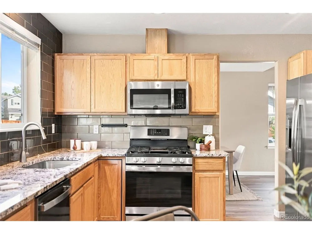 10046 Strathfield Lane Littleton, CO 80126