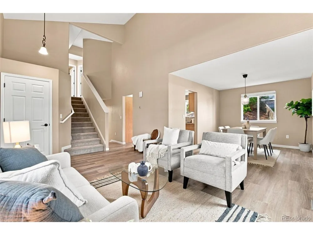 10046 Strathfield Lane Littleton, CO 80126