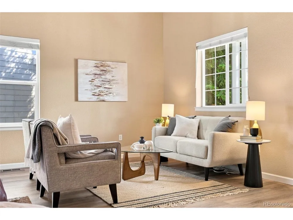 10046 Strathfield Lane Littleton, CO 80126