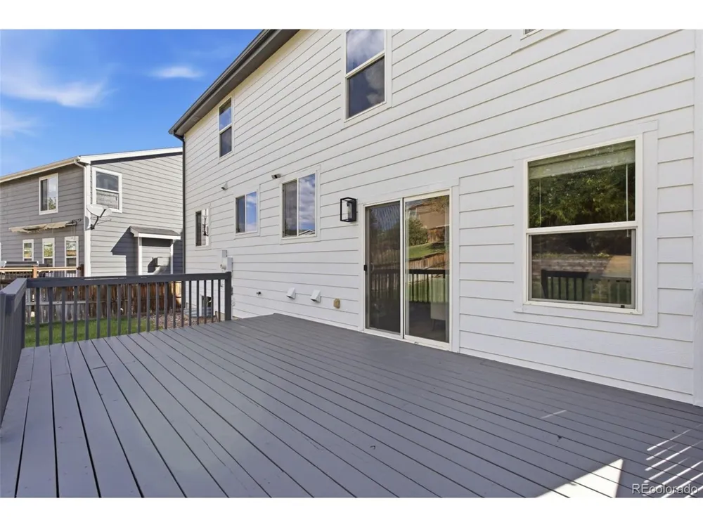 10046 Strathfield Lane Littleton, CO 80126