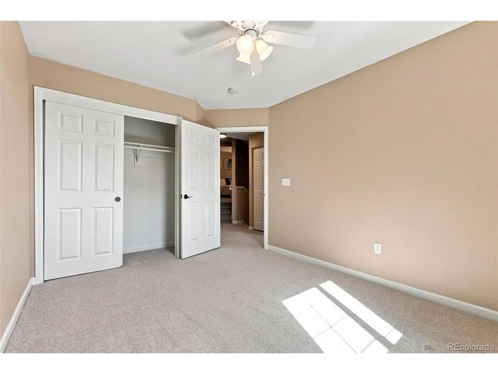 10046 Strathfield Lane Littleton, CO 80126