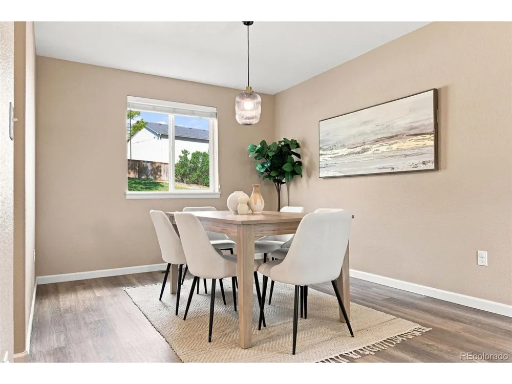 10046 Strathfield Lane Littleton, CO 80126