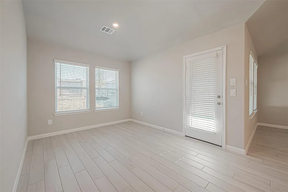 331 Harbor Forest Lane Montgomery, TX 77316