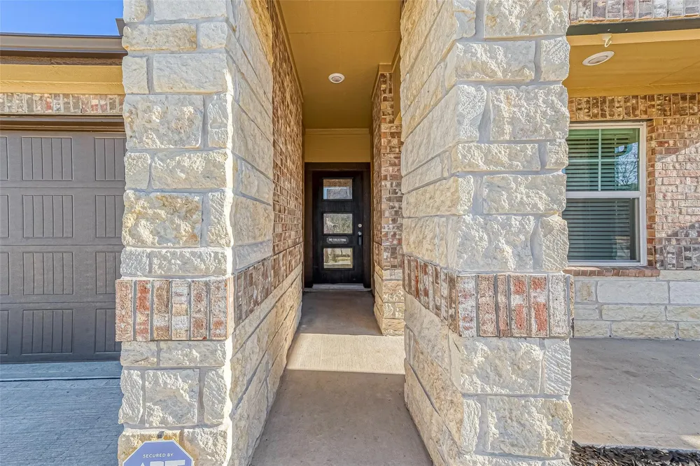 331 Harbor Forest Lane Montgomery, TX 77316