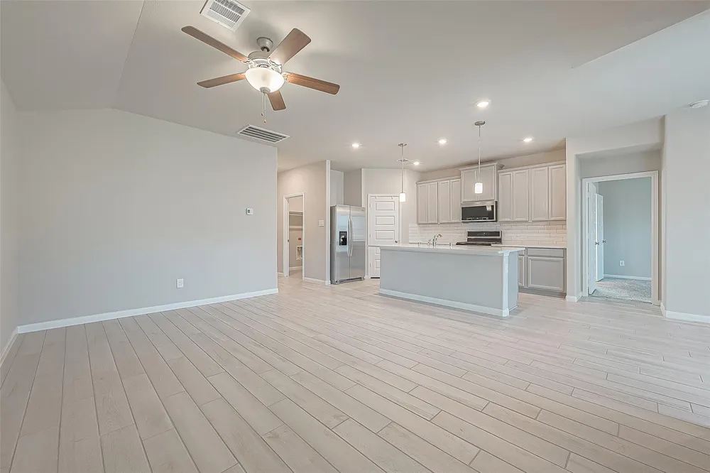 331 Harbor Forest Lane Montgomery, TX 77316