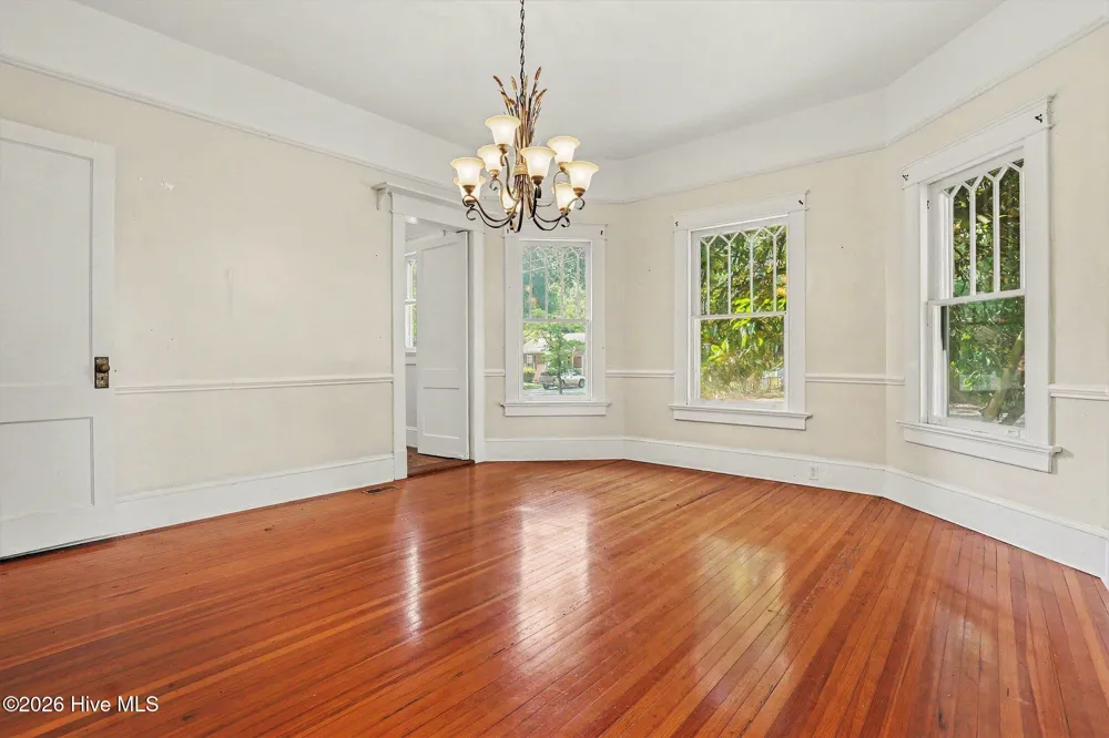 202 Green Street Selma, NC 27576