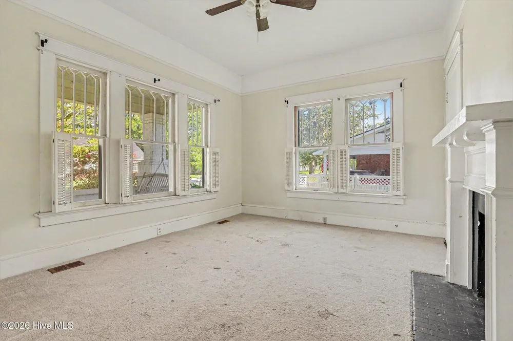 202 Green Street Selma, NC 27576