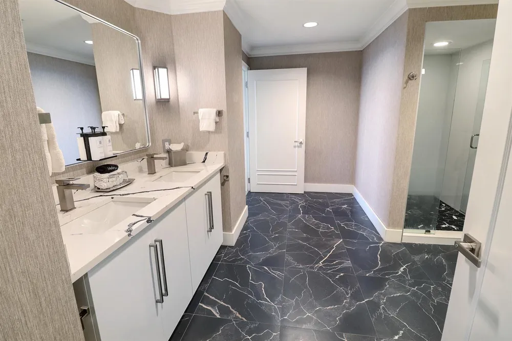 601 Fort Lauderdale Beach Boulevard #910 Fort Lauderdale, FL 33304