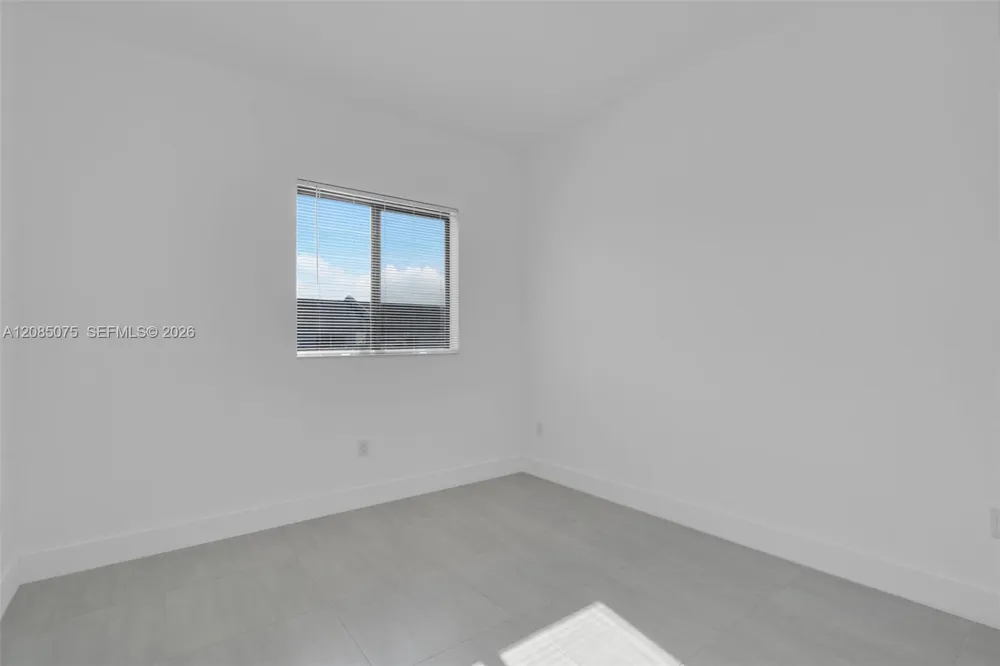 18362 102 PL #18316 Miami, FL 33157