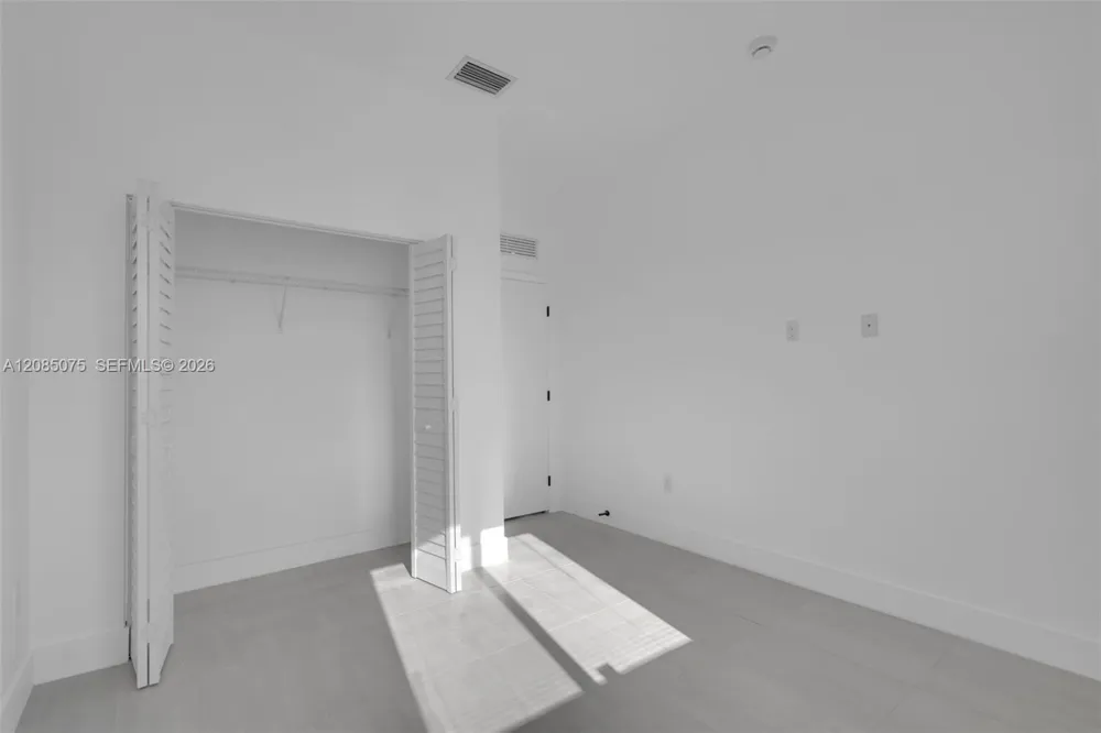 18362 102 PL #18316 Miami, FL 33157