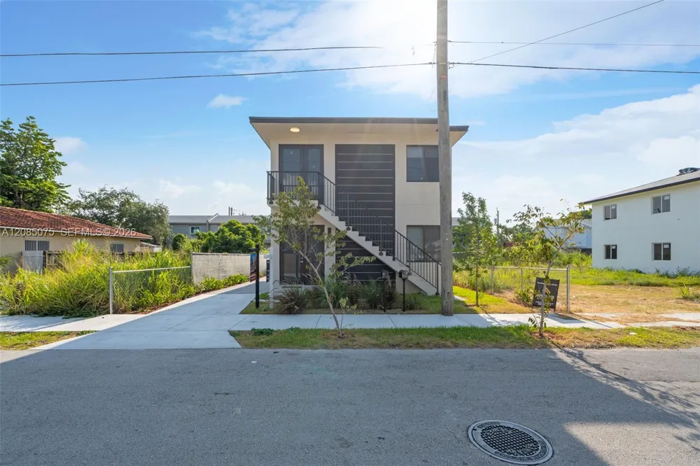 18362 102 PL #18316 Miami, FL 33157
