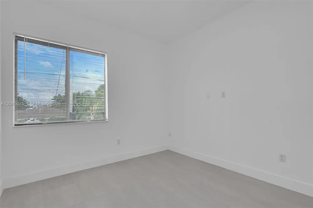 18362 102 PL #18316 Miami, FL 33157