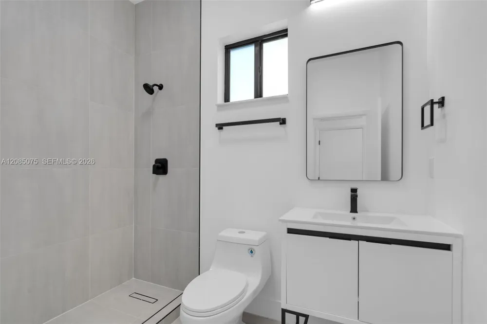 18362 102 PL #18316 Miami, FL 33157