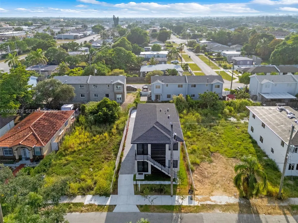 18362 102 PL #18316 Miami, FL 33157