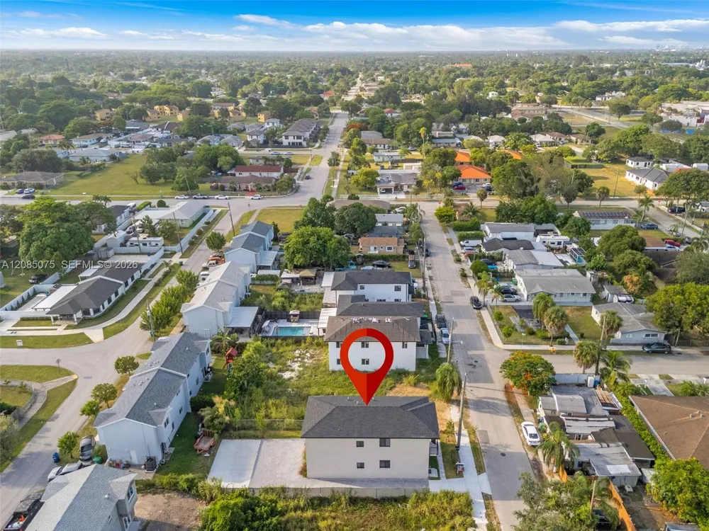 18362 102 PL #18316 Miami, FL 33157