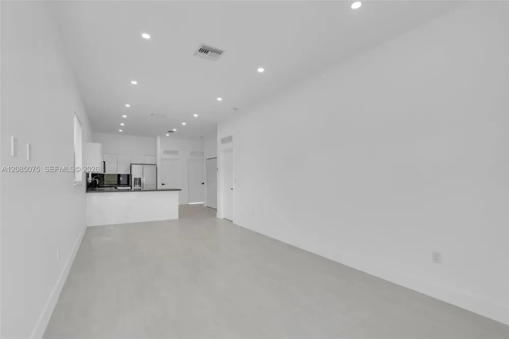 18362 102 PL #18316 Miami, FL 33157