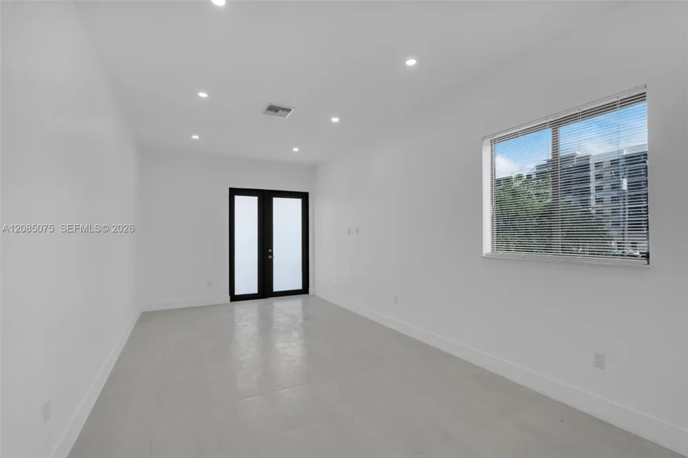 18362 102 PL #18316 Miami, FL 33157
