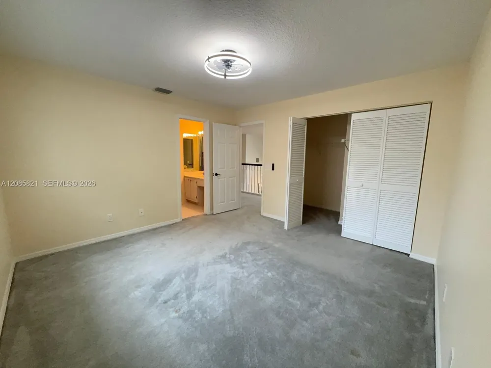 30 Windsor Ln ##30 Palm Beach Gardens, FL 33418