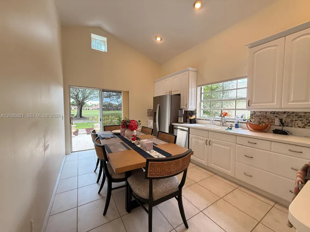 30 Windsor Ln ##30 Palm Beach Gardens, FL 33418