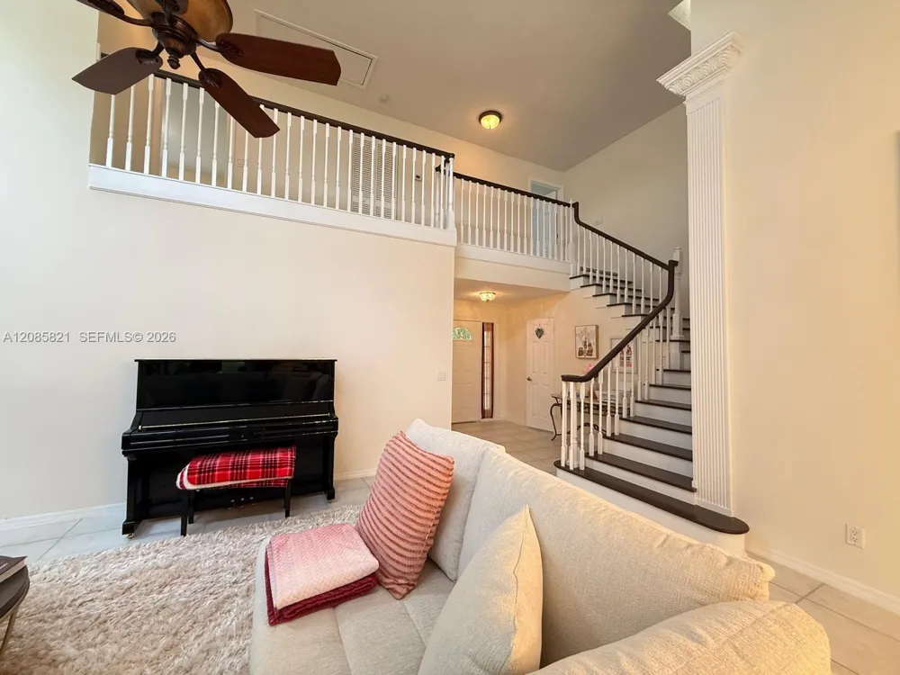 30 Windsor Ln ##30 Palm Beach Gardens, FL 33418