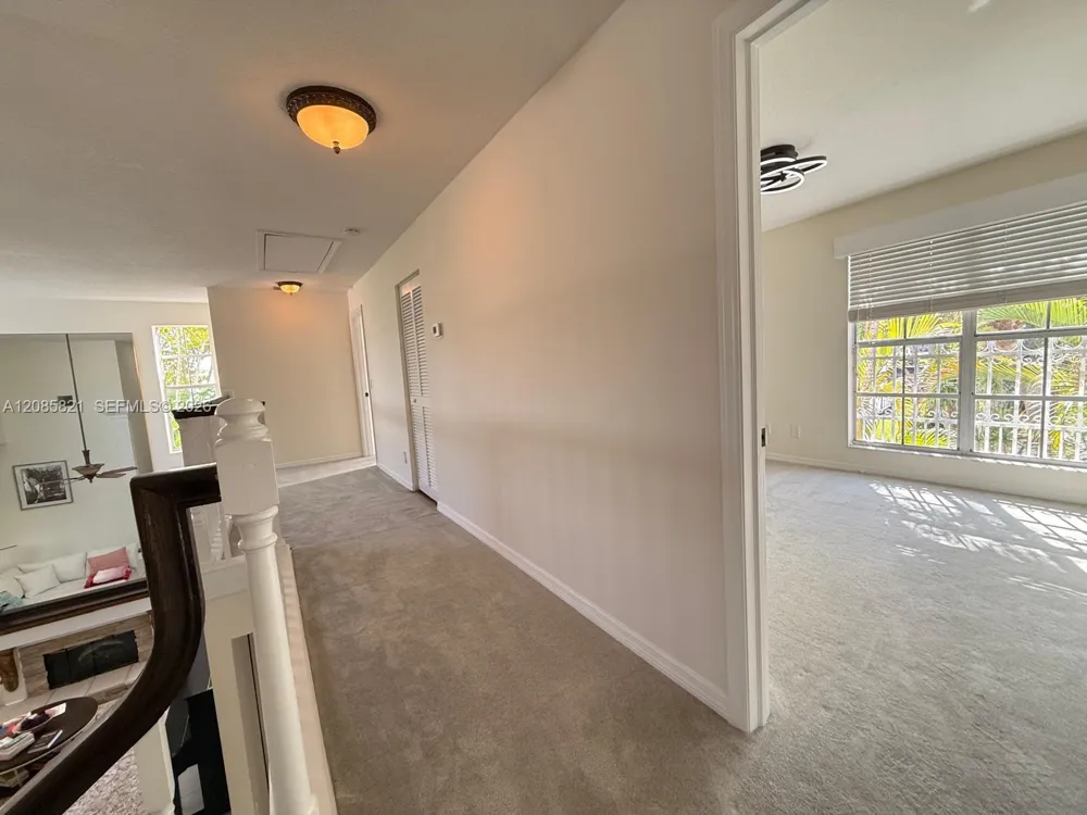 30 Windsor Ln ##30 Palm Beach Gardens, FL 33418