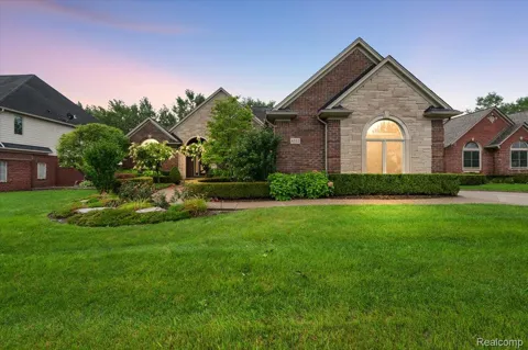 6332 Shadydale Drive
