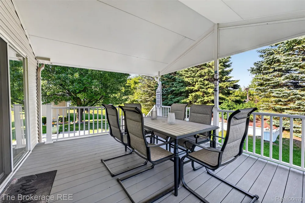 129 Ashley Circle Swartz Creek City, MI 48473