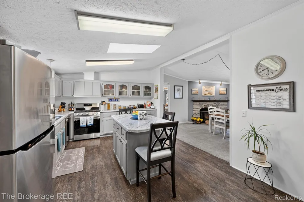 129 Ashley Circle Swartz Creek City, MI 48473