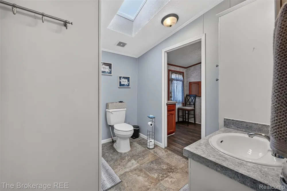 129 Ashley Circle Swartz Creek City, MI 48473