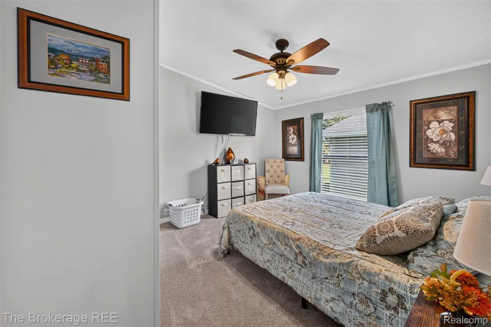 129 Ashley Circle Swartz Creek City, MI 48473