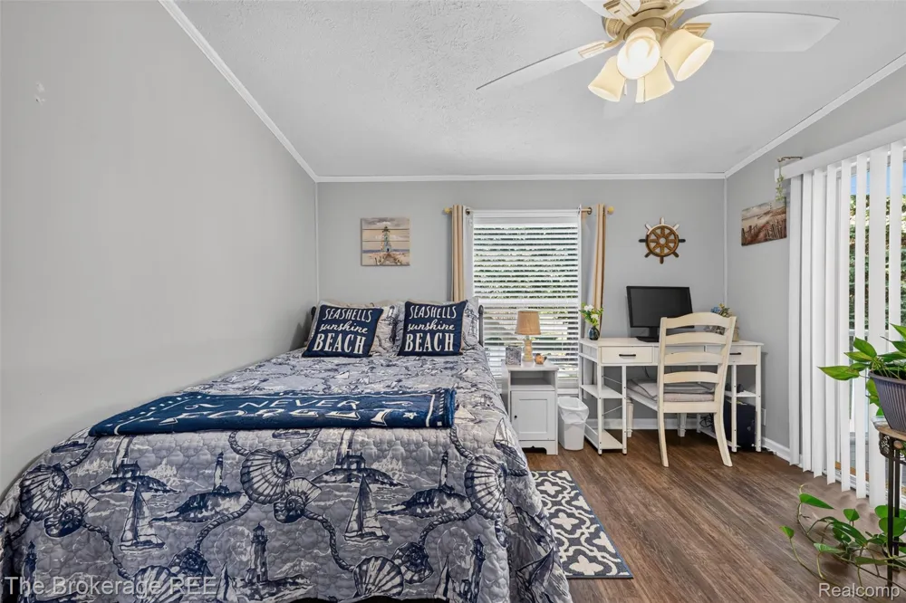 129 Ashley Circle Swartz Creek City, MI 48473